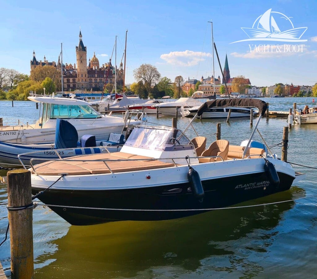 Atlantic Marine Sun Cruiser 630