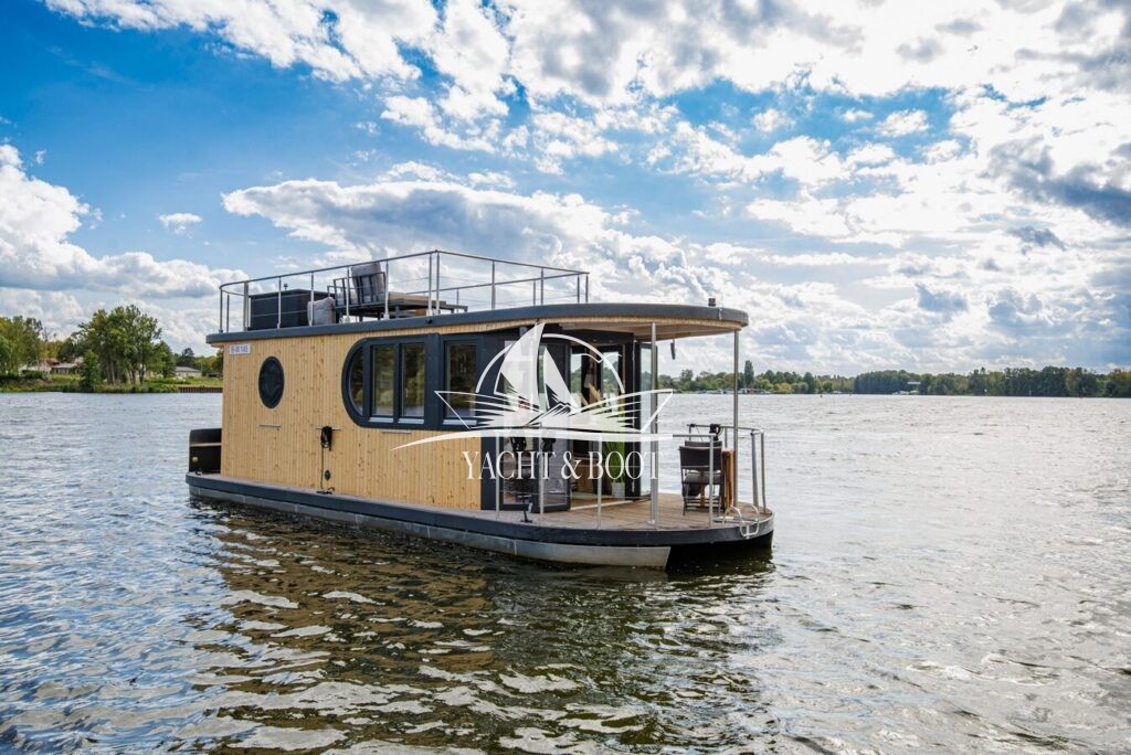 Nautilus Nautiki Maxi