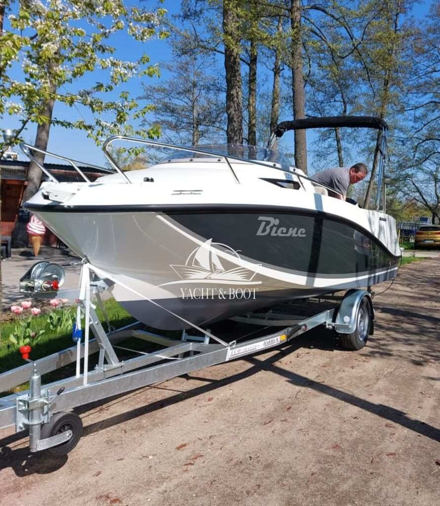 Quicksilver Activ 505 Cabin