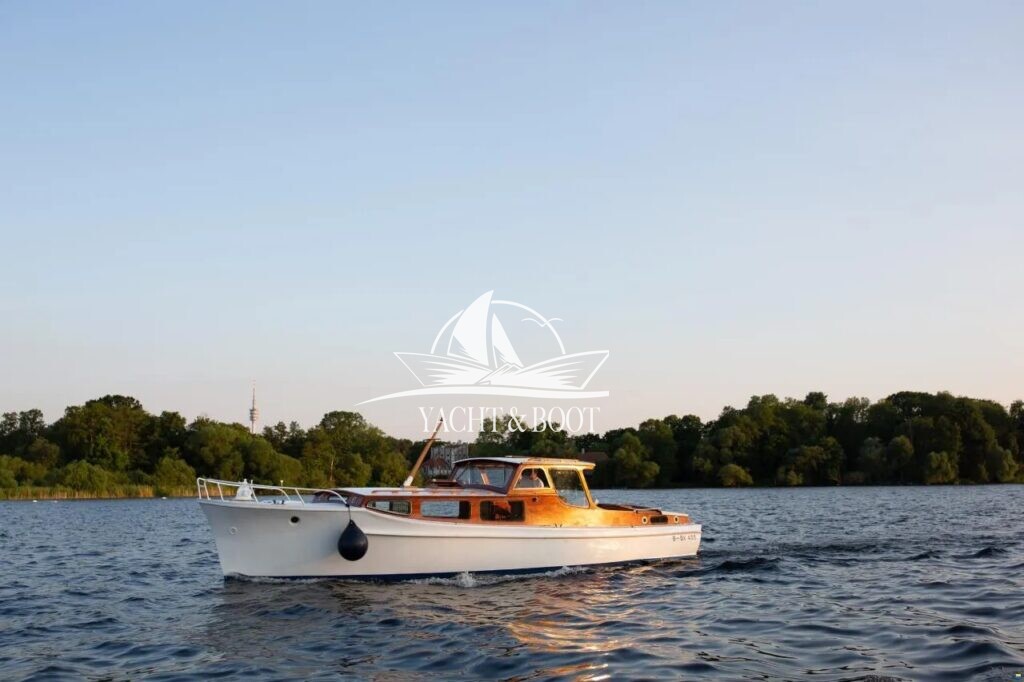 Cammenga Motoryacht